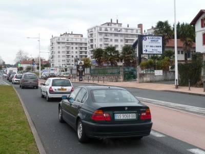 panneau affichage publicitaire G118E
35, avenue de Bayonne - R.N. 10 - ANGLET
En direction de Biarritz